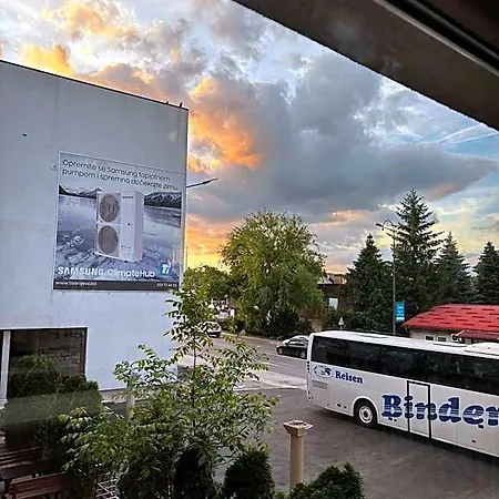 Bosna 1 3*