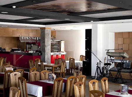 البوسنة 1 3* إليجا