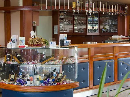 البوسنة 1 3* إليجا